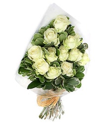 kocaeline �i�ek g�nderimi  11 adet beyaz g�lden buket �i�e�i