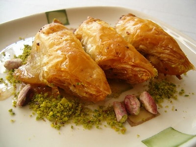 kocaeline �i�ek g�nderimi  taze , kaliteli ve s�per tatta 1 kilo f�st�kl� ��biyet - baklava tatl� g�nder