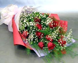 12 adet g�lden yatay buket izmit ve kocaeli �i�ek�iler  
